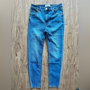 Pull&Bear Women's Skinny Jeans in Blue